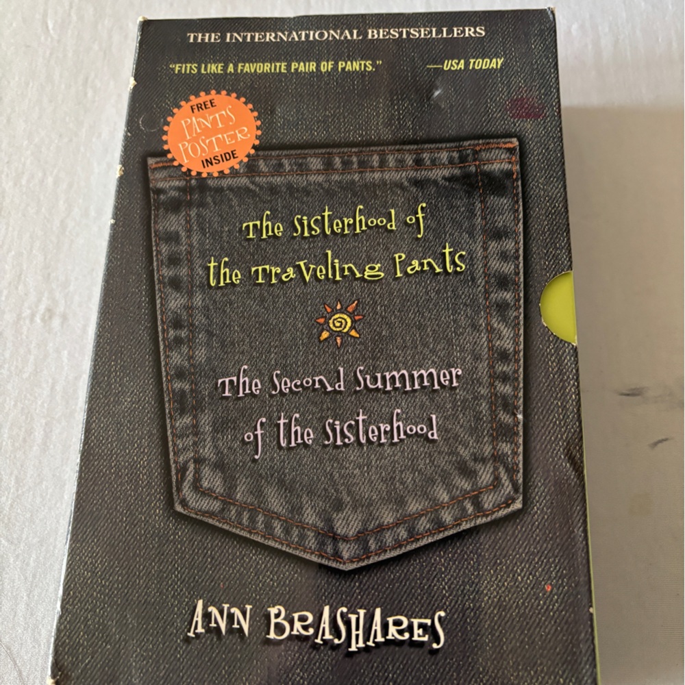 The sisterhood of the traveling pants box set (2) like new
